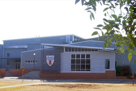 查尔斯特大学