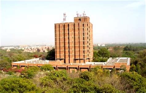 贾瓦哈拉尔·尼赫鲁大学