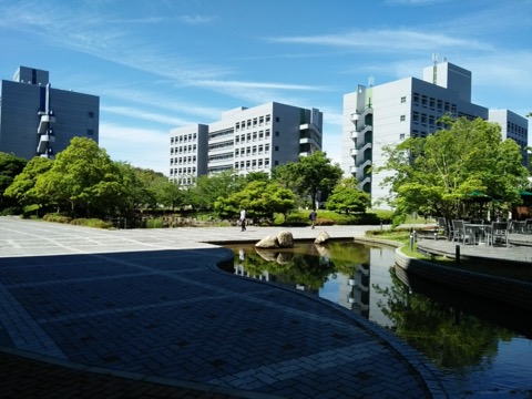 奈良科学技术学院