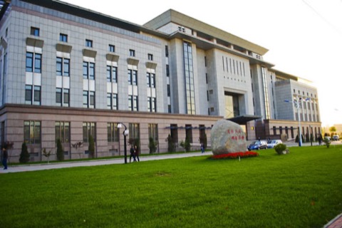 天津商业大学