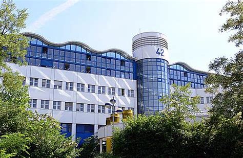 凯泽斯劳滕大学