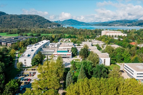 克拉根福大学
