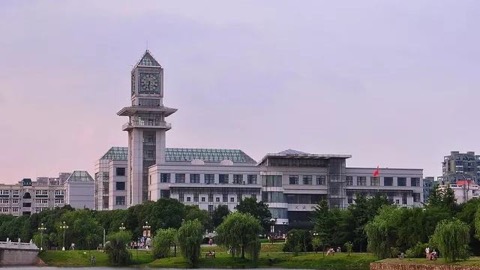 中南财经政法大学